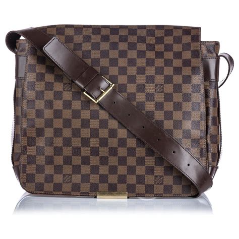 sac besace louis vuitton occasion|sac louis vuitton collection.